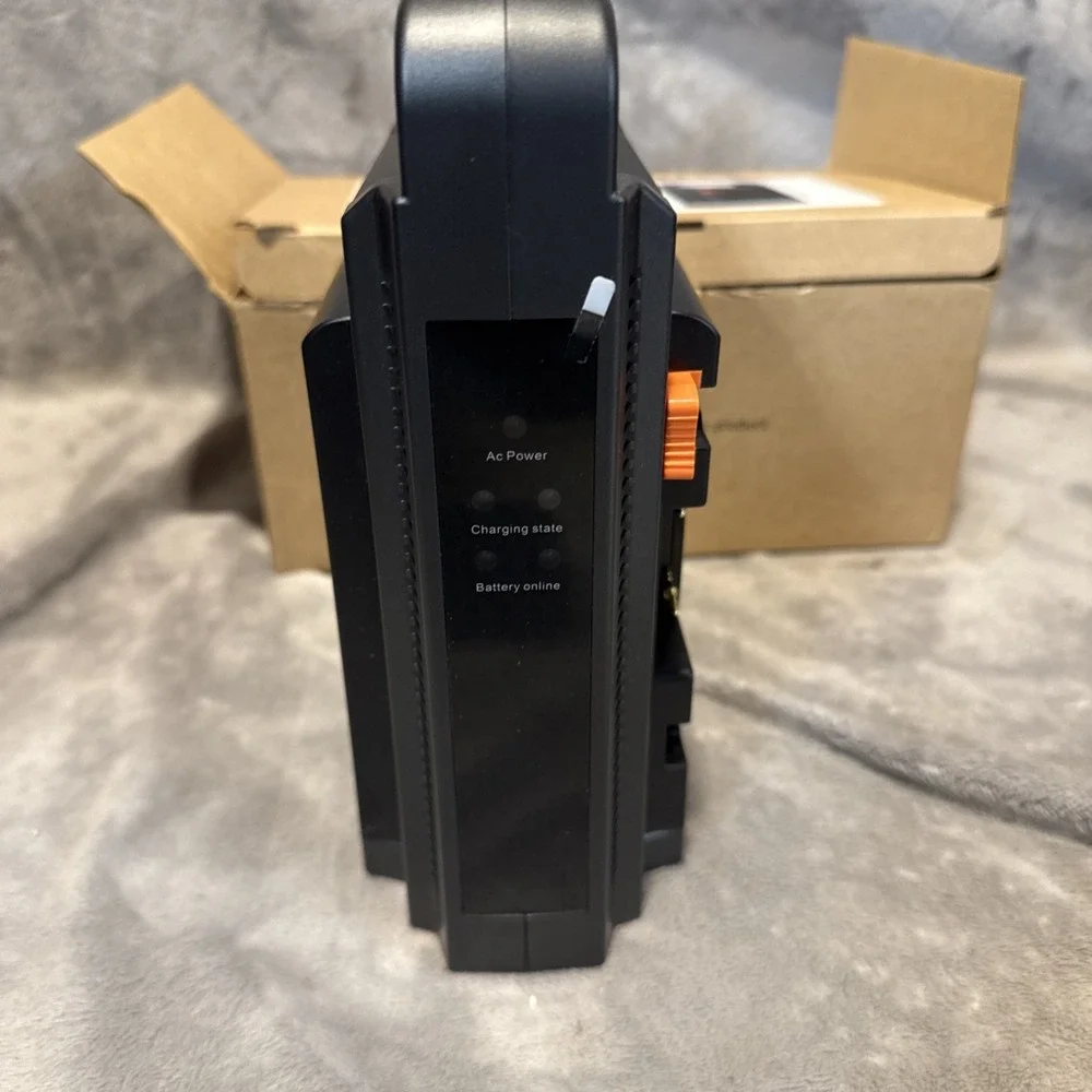 SmallRig 4679 Dual Channel Battery Charger for Camera, 16.8V, AC Power
